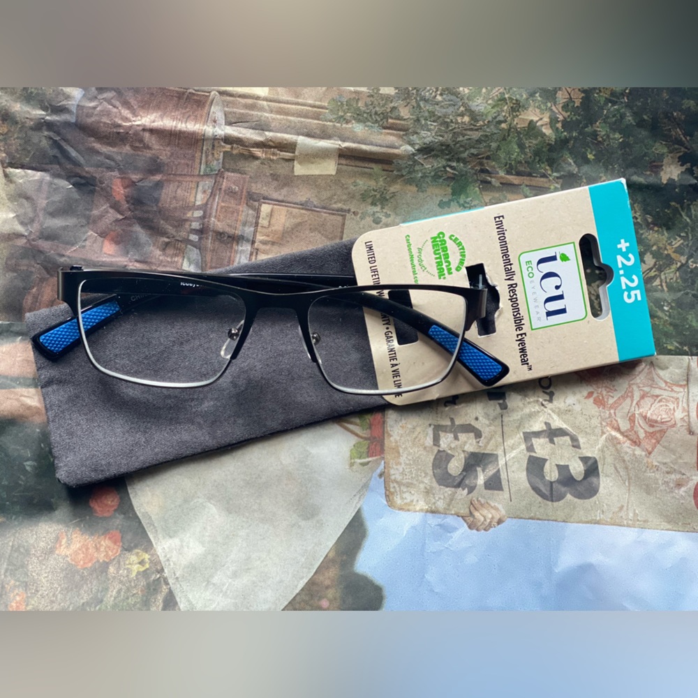 Reading glasses